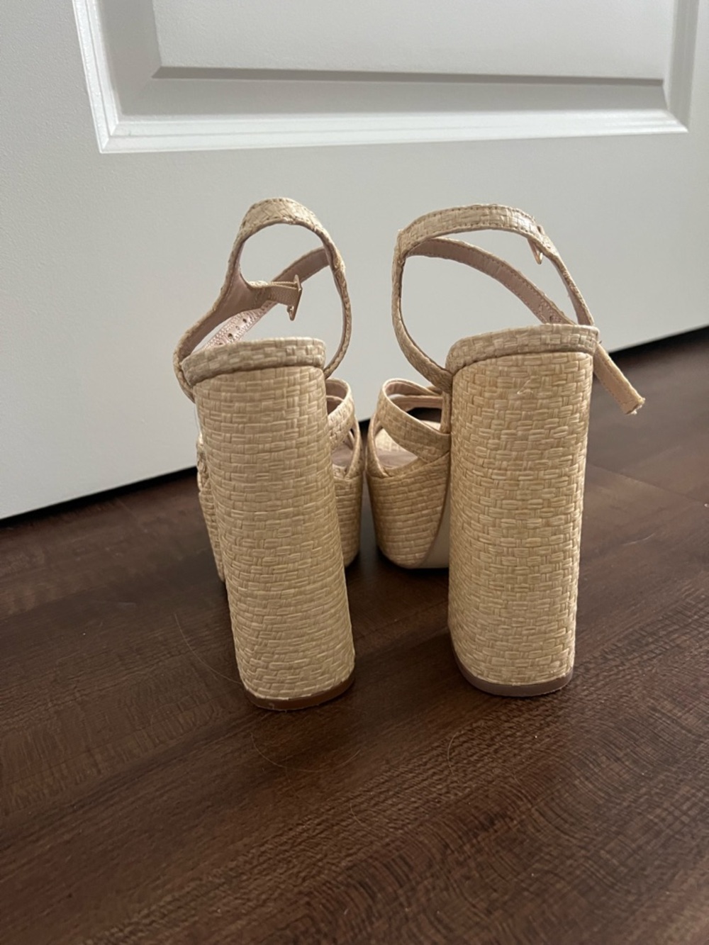 Steve Madden Natural Woven Platform Block Heel Sandals - Picture 4 of 5